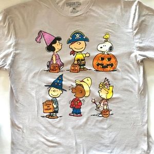 Peanuts Halloween T-shirt XLarge